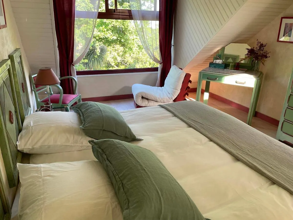 La Corne De Cerf, Foret De Broceliande Paimpont Bed & Breakfast